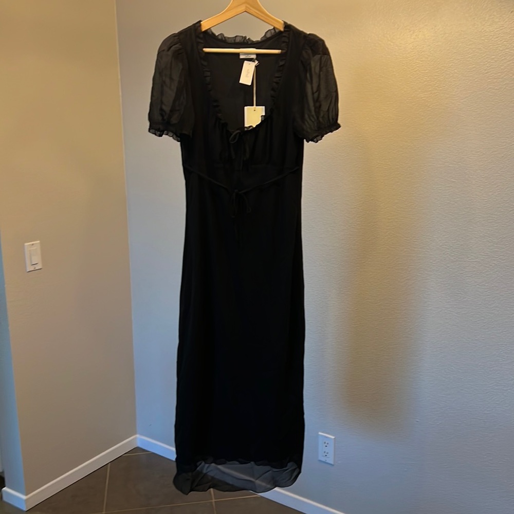 Wilfred windfall dress by Aritzia